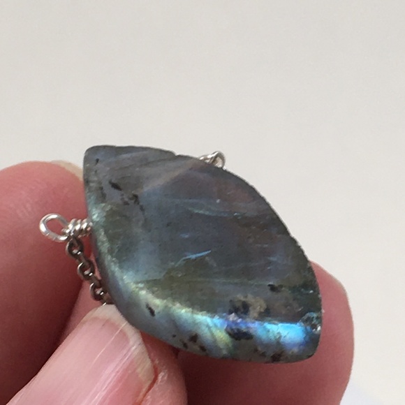 Labradorite Stone Wire wrapped on Silver Chain - Picture 8 of 11